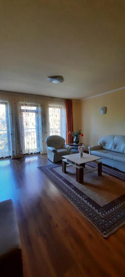 Bastya Apartmanhaz Sarvar Ngoại thất bức ảnh