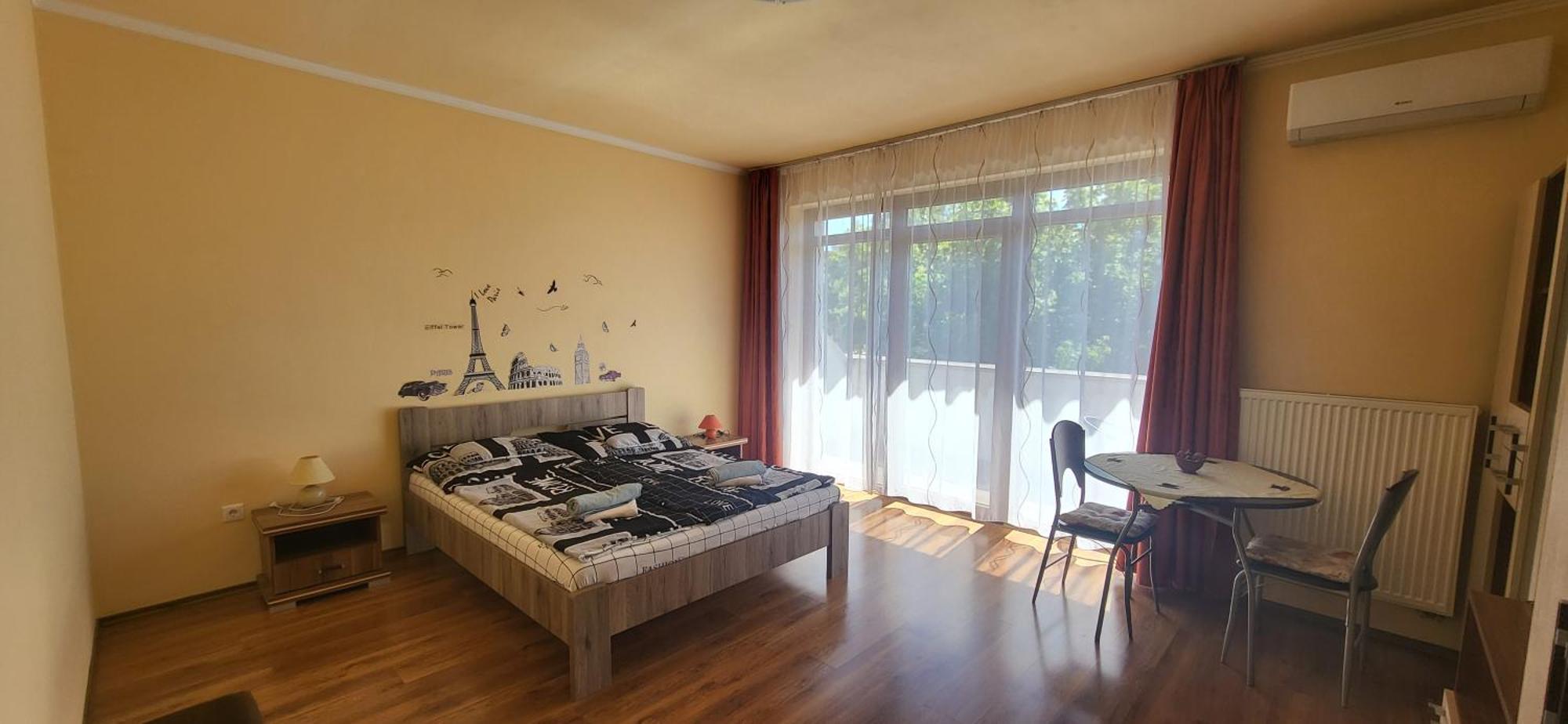 Bastya Apartmanhaz Sarvar Ngoại thất bức ảnh