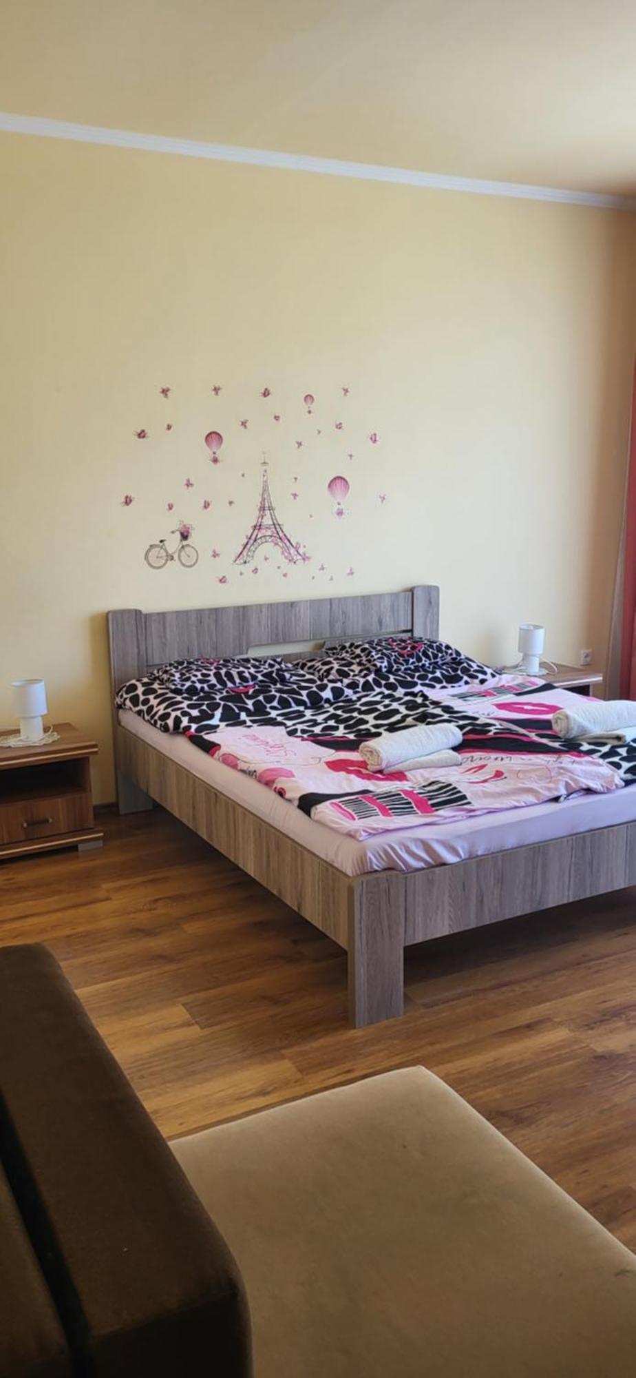 Bastya Apartmanhaz Sarvar Ngoại thất bức ảnh