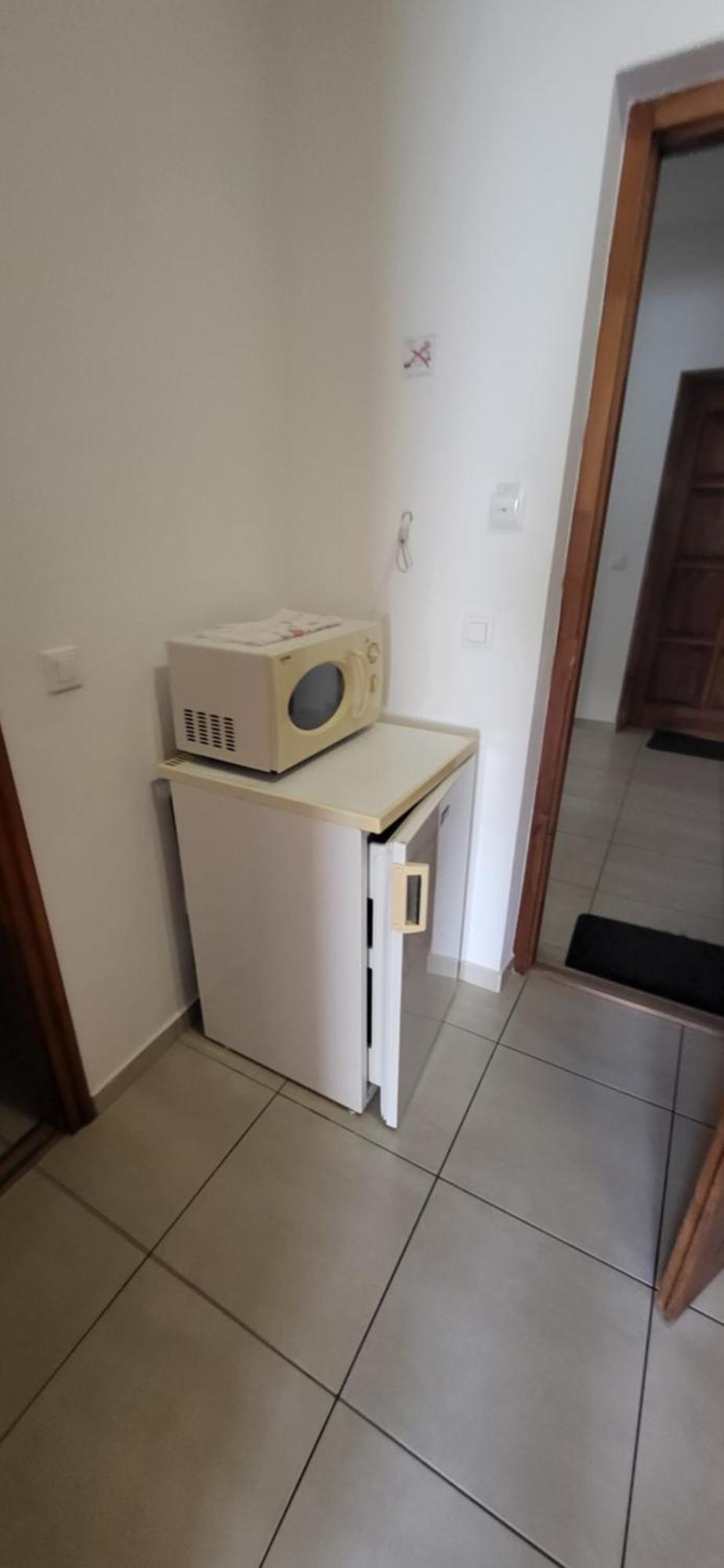 Bastya Apartmanhaz Sarvar Phòng bức ảnh