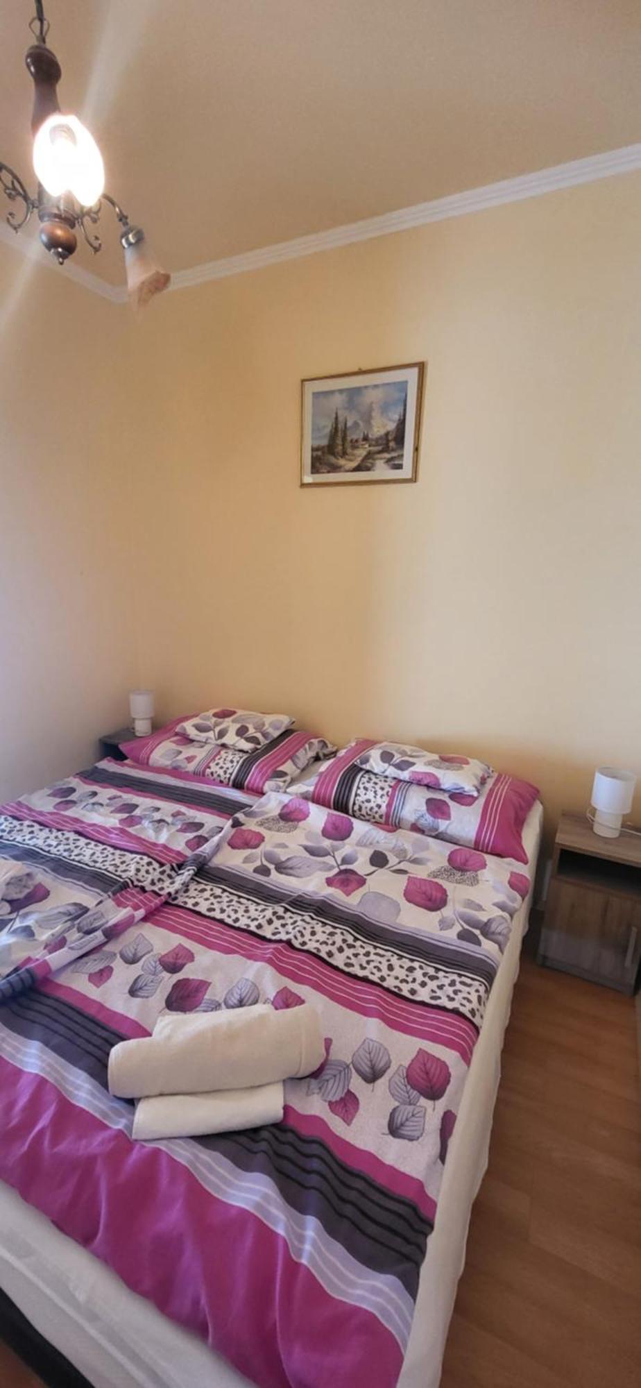 Bastya Apartmanhaz Sarvar Ngoại thất bức ảnh