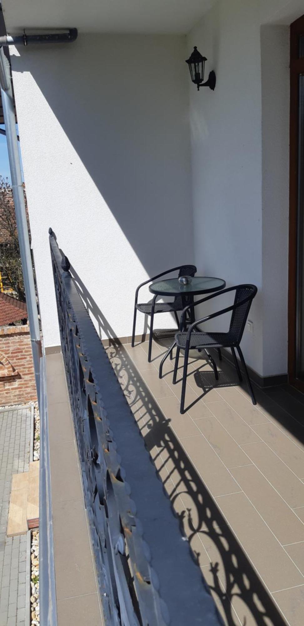 Bastya Apartmanhaz Sarvar Phòng bức ảnh